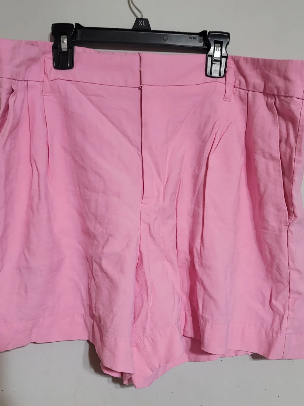 a new day Soft Pink Pleated High-Rise Shorts Sz 16
